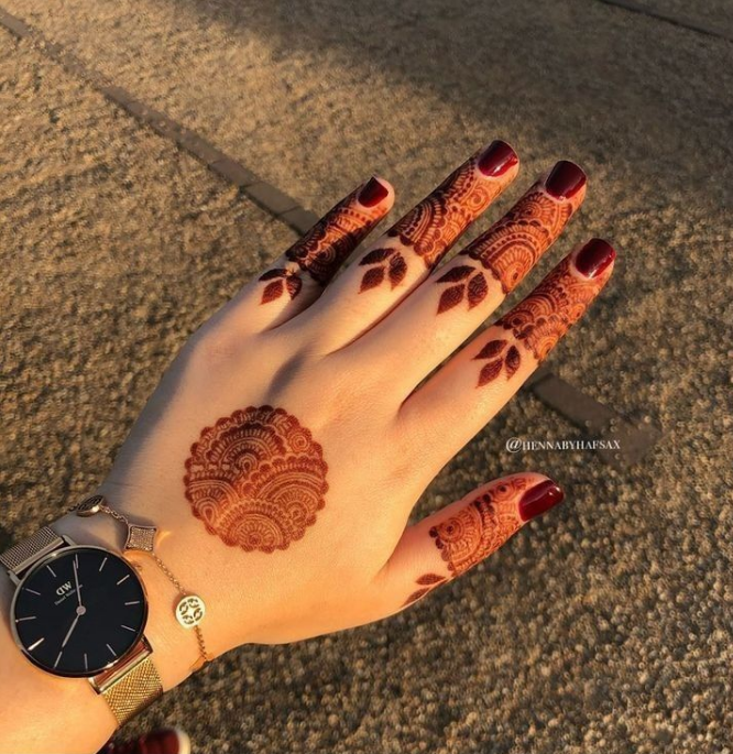 Pakistani Tikki Mehndi Design : 10 Beautiful Mehndi Design