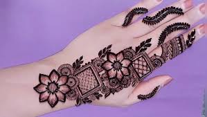 Simple mehndi