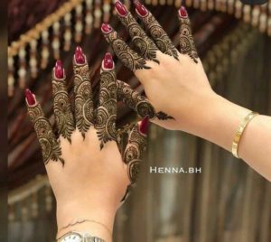finger mehndi