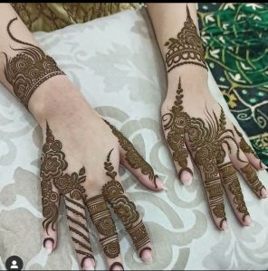 finger mehndi