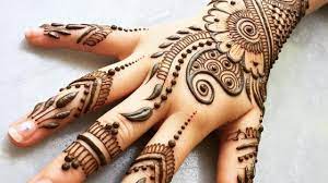 finger mehndi
