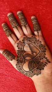 Stylish mehndi plans