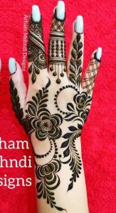 Stylish mehndi plans