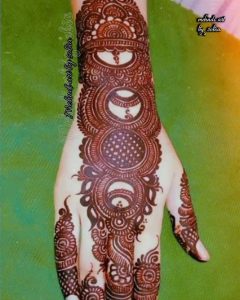 royal back hand mehndi
