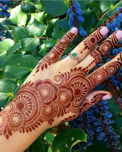 Henna Styles