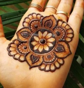 tikki style mehndi