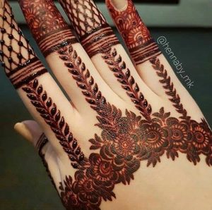 finger mehndi