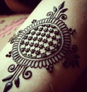 tikki style mehndi