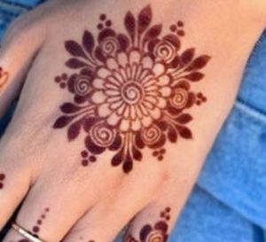 tikki style mehndi