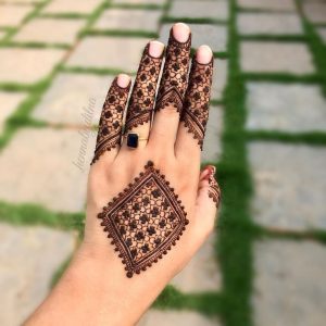 tikki style mehndi