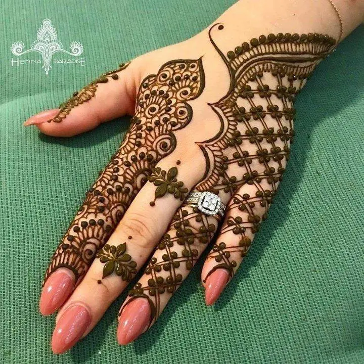 Arabic henna plans