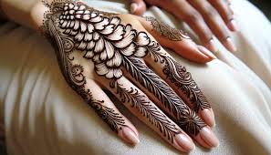 royal back side mehndi design