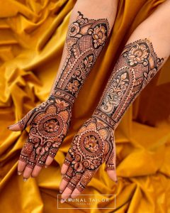  Dulhan Mehndi
