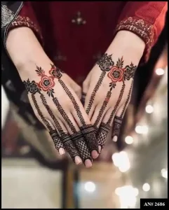 mehandi designs simple back hand

